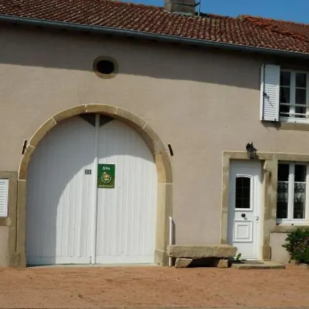Casa vacanze De Charme Avec Terrasse Près De Bourbonne-les-bains, 2 Chambres, Poêle à Bois, Wifi Inclus - Fr-1-589-118 Lironcourt