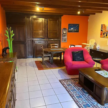 De Charme Avec Terrasse Près De Bourbonne-les-bains, 2 Chambres, Poêle à Bois, Wifi Inclus - Fr-1-589-118