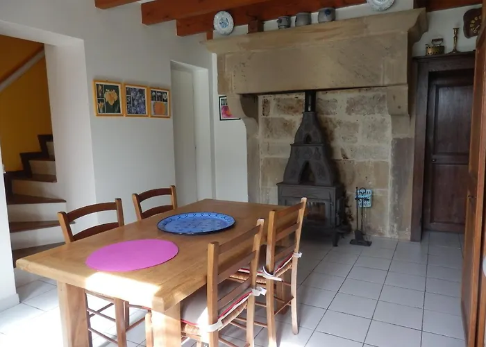 De Charme Avec Terrasse Près De Bourbonne-les-bains, 2 Chambres, Poêle à Bois, Wifi Inclus - Fr-1-589-118 *
