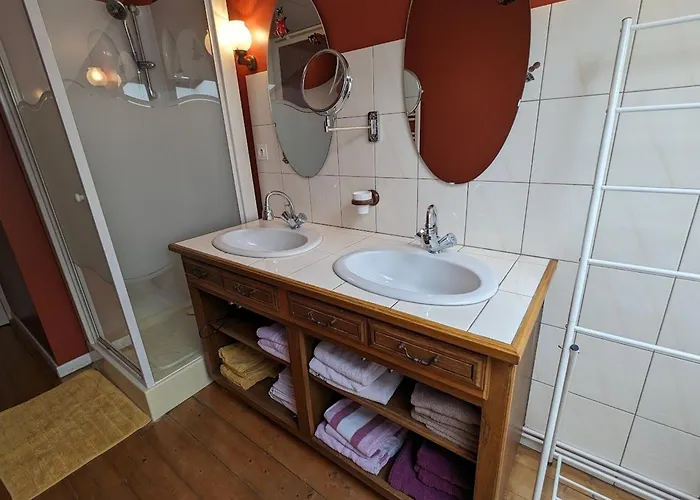 De Charme Avec Terrasse Près De Bourbonne-les-bains, 2 Chambres, Poêle à Bois, Wifi Inclus - Fr-1-589-118 * Lironcourt